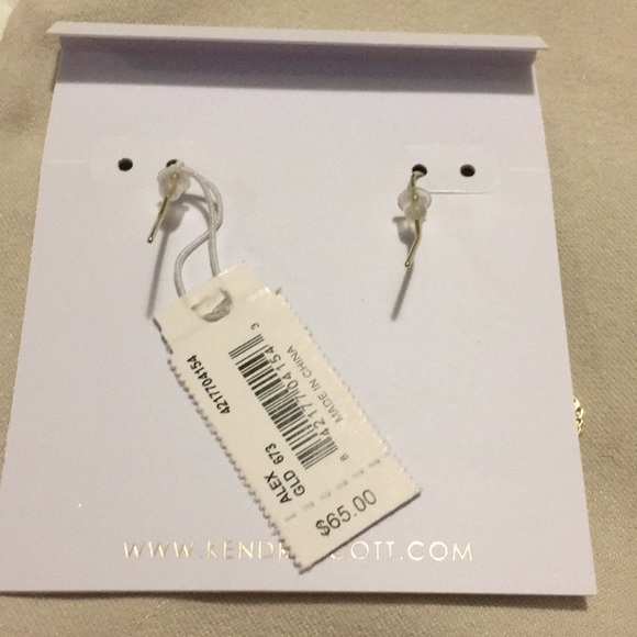 Kendra Scott Iridescent Coral Alex earrings - Picture 6 of 8